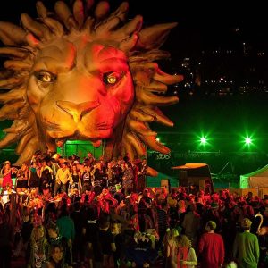 Lion Entrance - Height 1100 cm