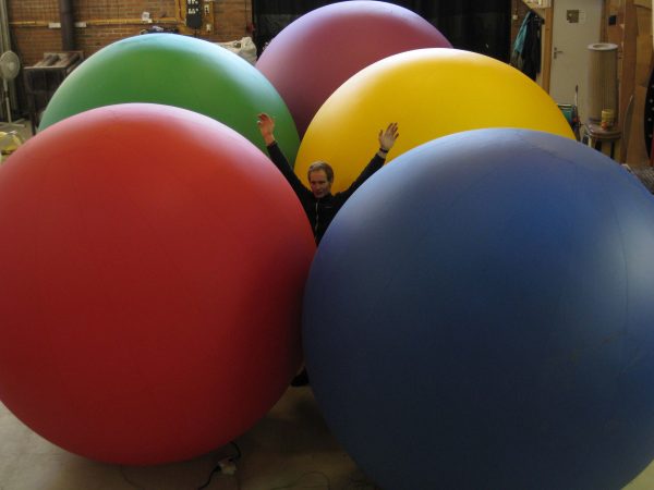 Balls Coloured - Image 5